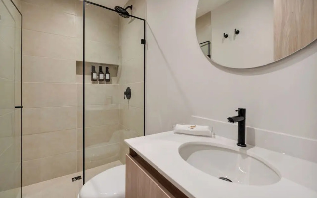 Mohk Boutique By HOUSY HOST