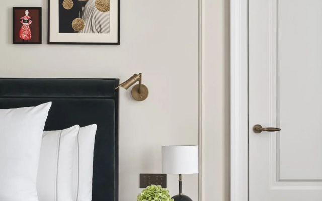 Rosewood Vienna