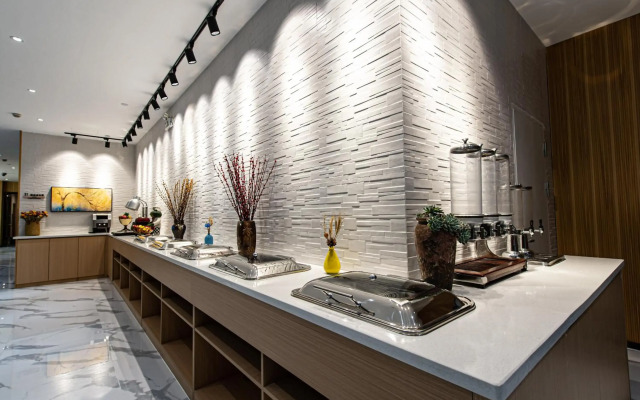 Shanghai JOYFUL YARD Hotel