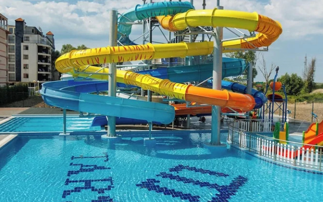 Tarsis Club Hotel & Aquapark