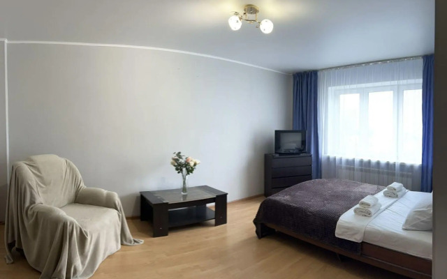 Апартаменты на улице Комарова 61