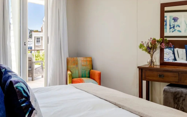 Simplistic Elegance at Altmore 203