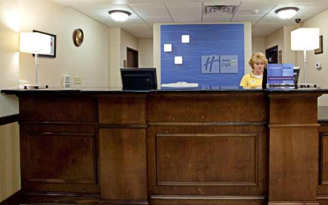 Holiday Inn Express Princeton/I-77
