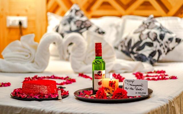 Fabhotel La Kailasha Cottage