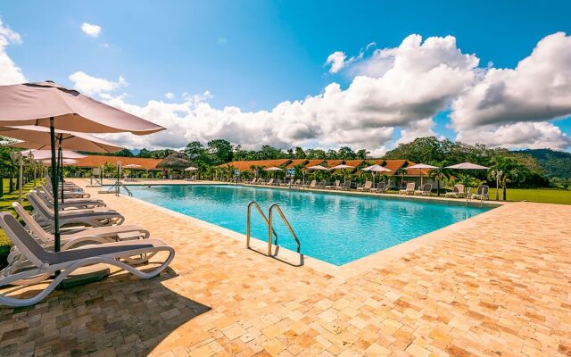 Bella Terra Laguna Azul Resort & Spa