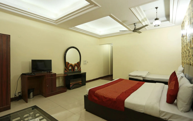 Hotel Welcome Plaza by OYO