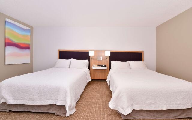 Hampton Inn & Suites Plymouth