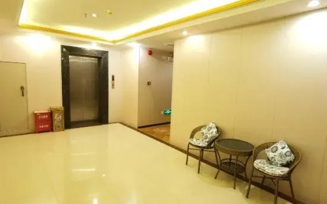 Xianglong Business Hotel