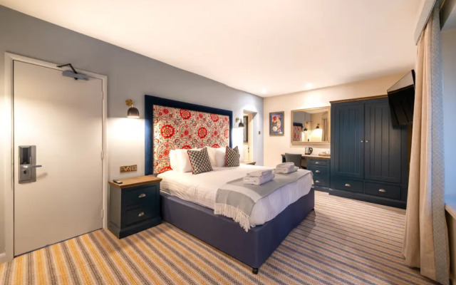 Thatchers, BW Signature Collection