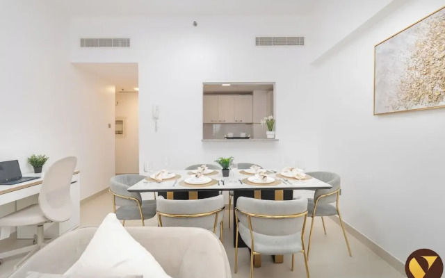 JVC unit Pool Jogging Track Play Area