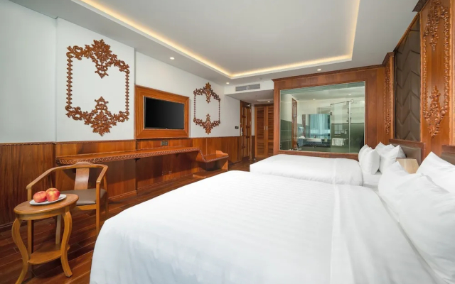 Monalisa Luxury Hotel