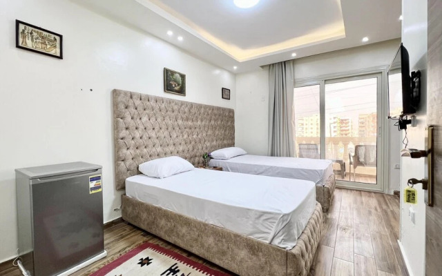 Pyramids Gardens Hotel