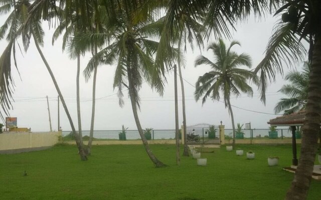 Nalendra - Beachfront & Villa