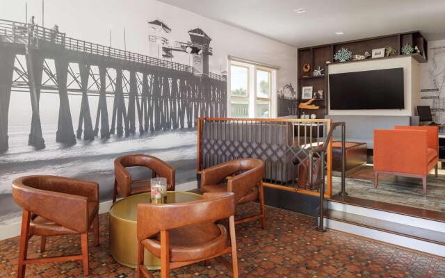 The Fin Hotel, Tapestry Collection by Hilton