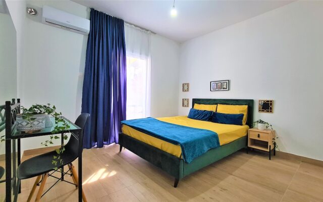 Paphos Light House Apartment