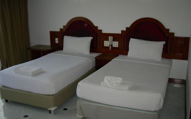 Hack Patong Beach Hotel