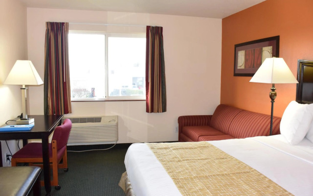 Travelodge Suites by Wyndham Newberg
