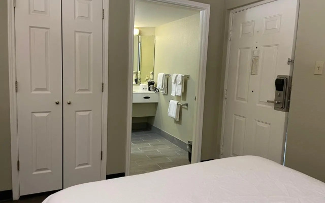 La Quinta Inn & Suites by Wyndham Tuscaloosa University