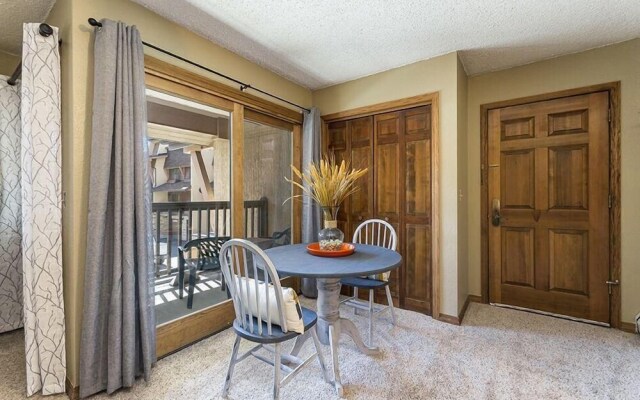 Phoenix 118 4 Bedroom Townhouse by RedAwning