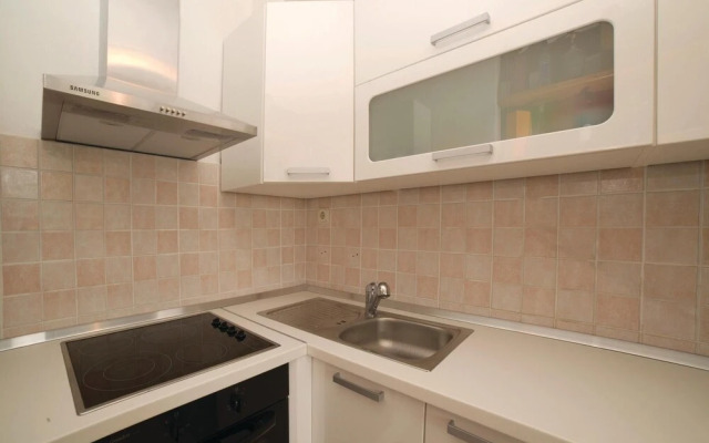 Stunning Home in Zdrelac With Wifi and 4 Bedrooms