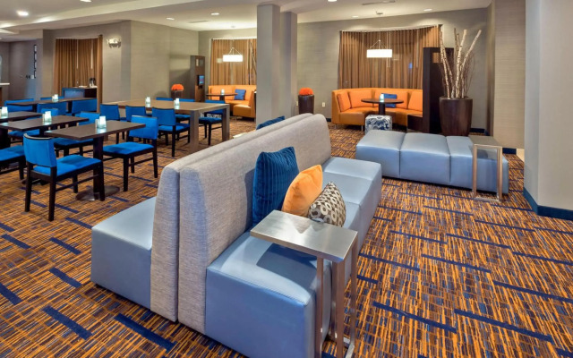 Courtyard by Marriott Winston-Salem Hanes Mall