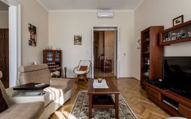 Szent Istvan 26 Apartment