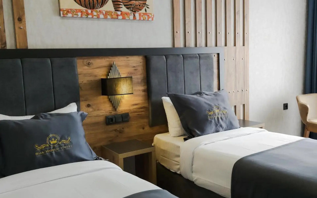Rua World Hotel