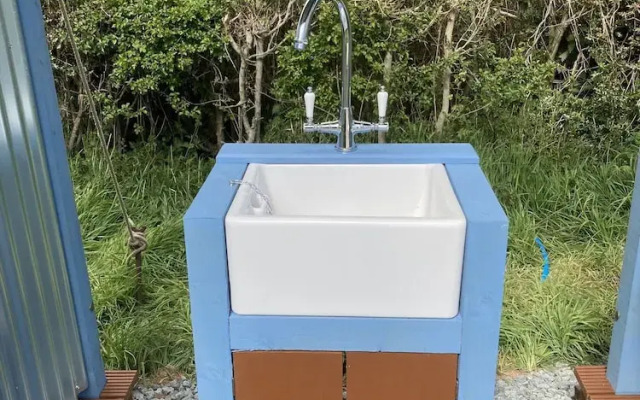 Glamping at The Homestead - Ensuite Bell Tent - Campsite