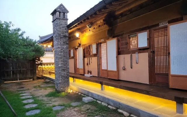 Hanok goeul