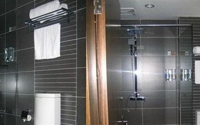 7 1 Business Hotel - Liuan