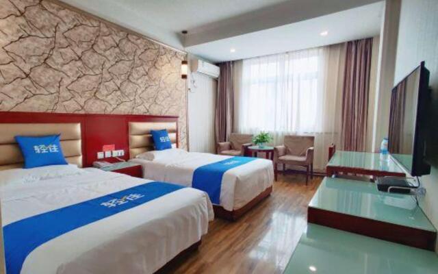 Shenpeng Business Hotel