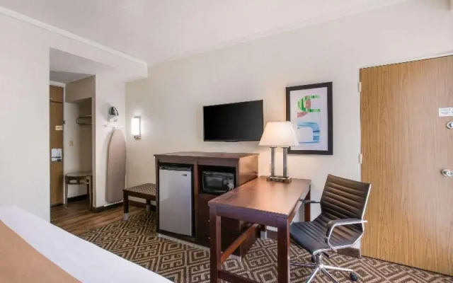 Quality Inn