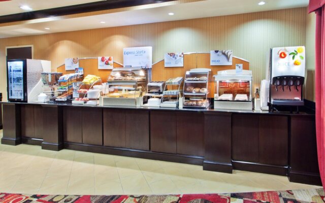 Holiday Inn Express & Suites Rome-East by IHG