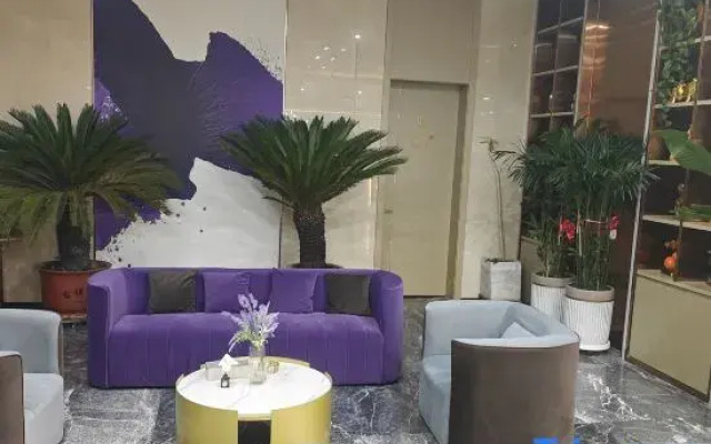 Lufeng Hotel (Meihekou Yinhe Avenue)