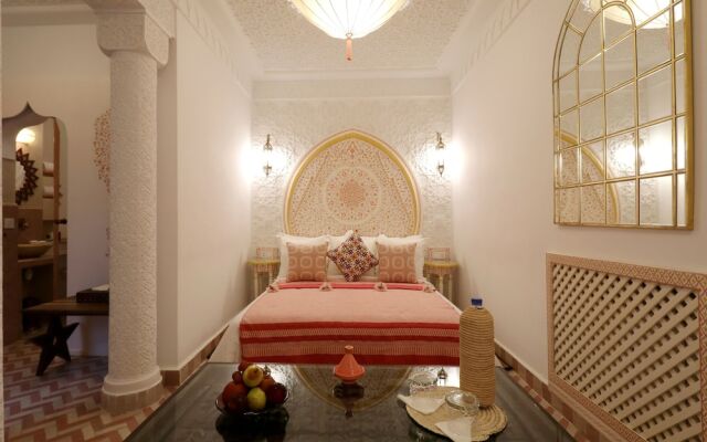 Riad Wazani Square & SPA