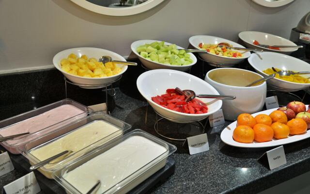 Holiday Inn Johannesburg Airport by IHG