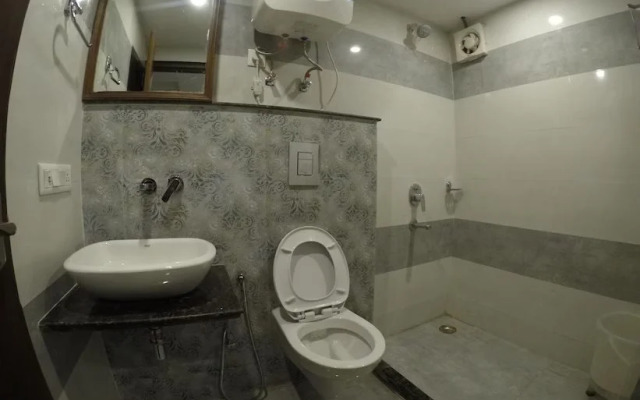 Hotel Savoy Residency