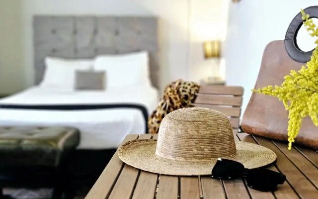 Singular Polanco Goldsmith