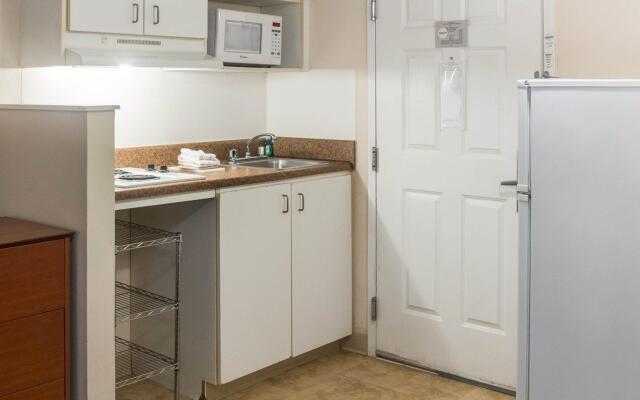 Suburban Extended Stay Hotel Hampton