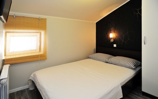 Apartment Tomo - open pool and pool for children: A1 Sukosan, Zadar riviera