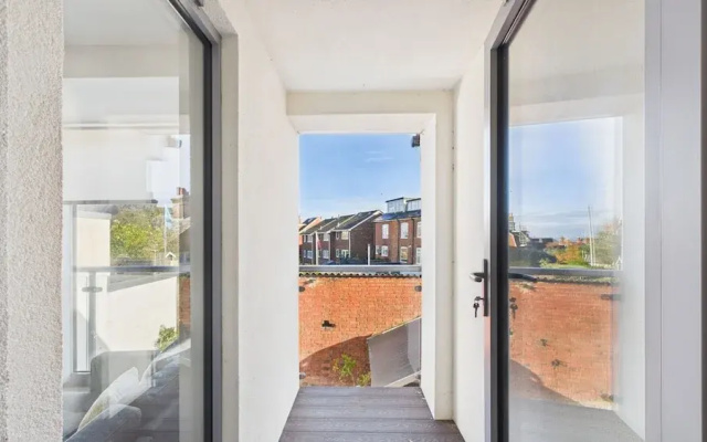 Union Road Where Coastal Calm Meets Conscious Living