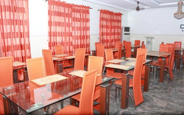 L & L Executive Hotels and Suites