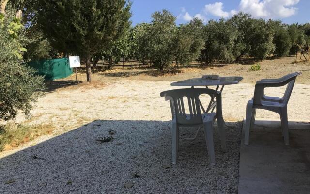 Pervolaris Cottages 2