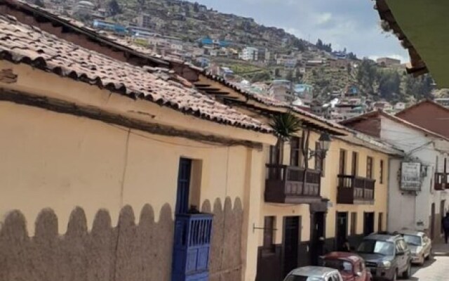 The Grasshopper Hostels AV Alta