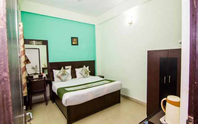 OYO 4679 Hotel Shantila Inn