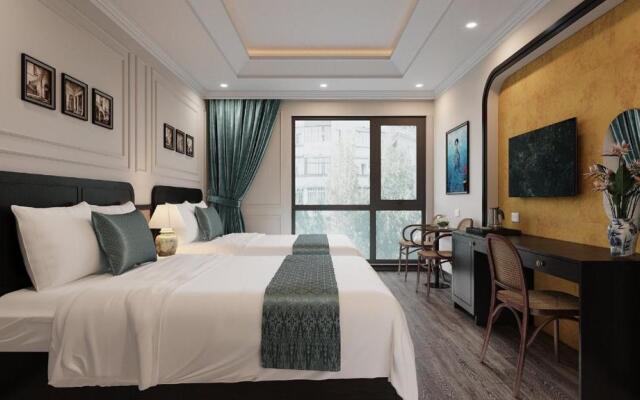Cat Ba Lucky Family Hotel