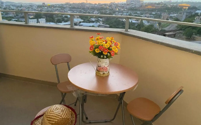 Beautiful apartment with 3 balconies in the center of Yerevan