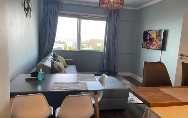 CJ’s OceanCityView Modern Secure 1 bed apartment