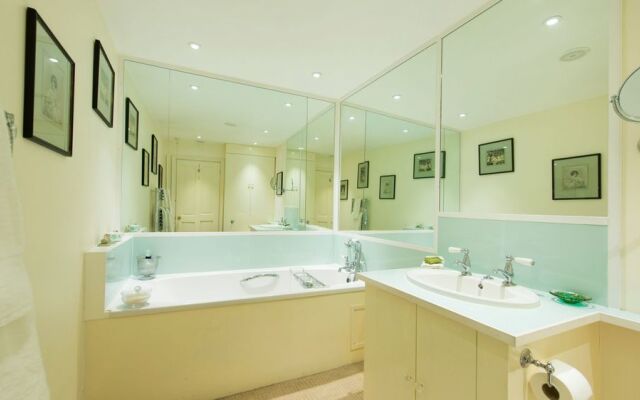Charming 3BR Home near the Imperial War Museum