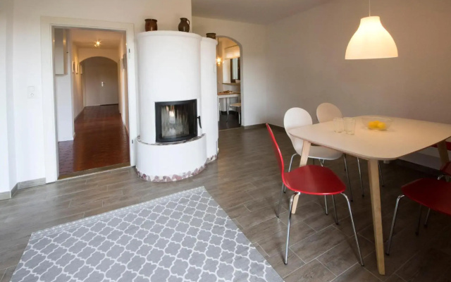 Haus Mali